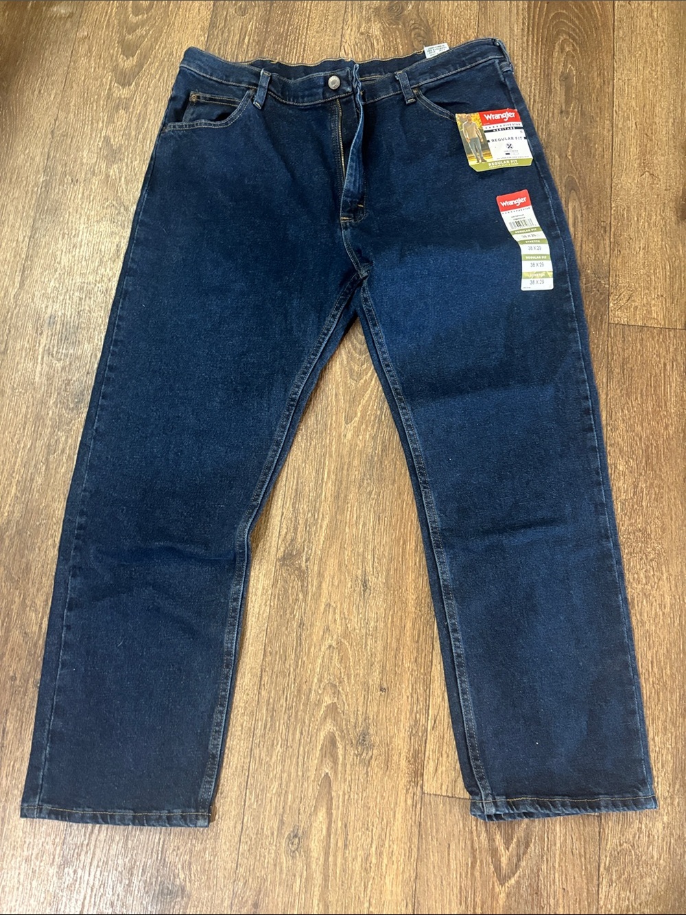 Wrangler Men's Deep Indigo Straight Jeans